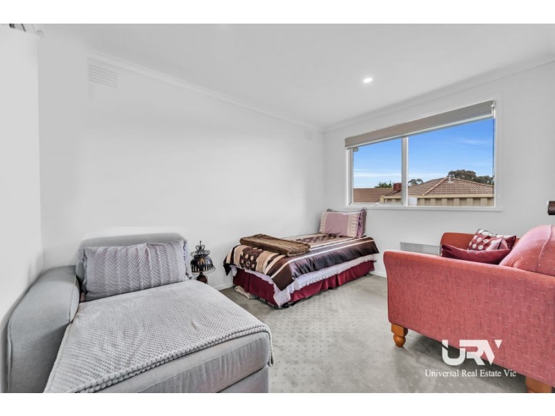 9 Clovelly Drive, Craigieburn VIC 3064