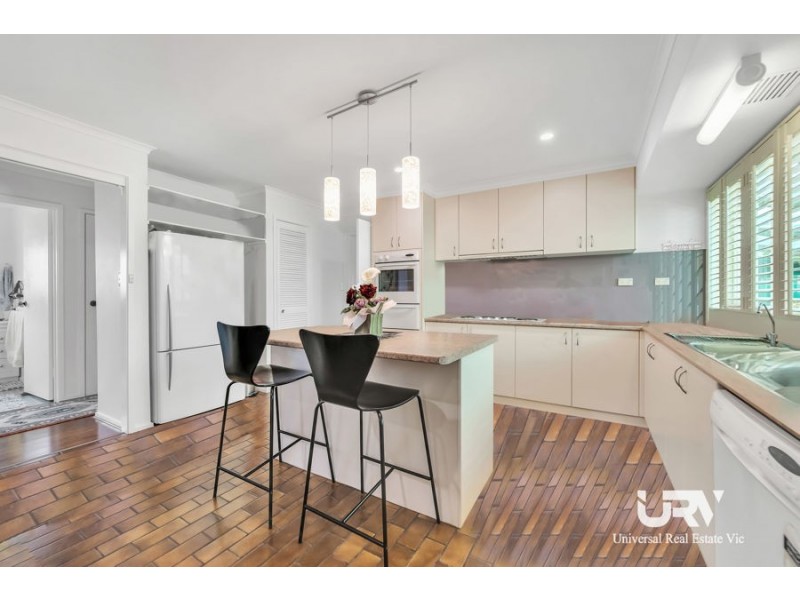 9 Clovelly Drive, Craigieburn VIC 3064