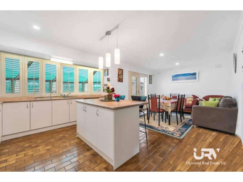 9 Clovelly Drive, Craigieburn VIC 3064