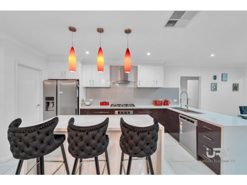 50 Gallantry Avenue, Craigieburn VIC 3064