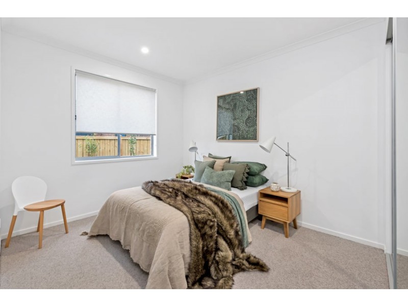 5 Poppy Street, Mickleham VIC 3064