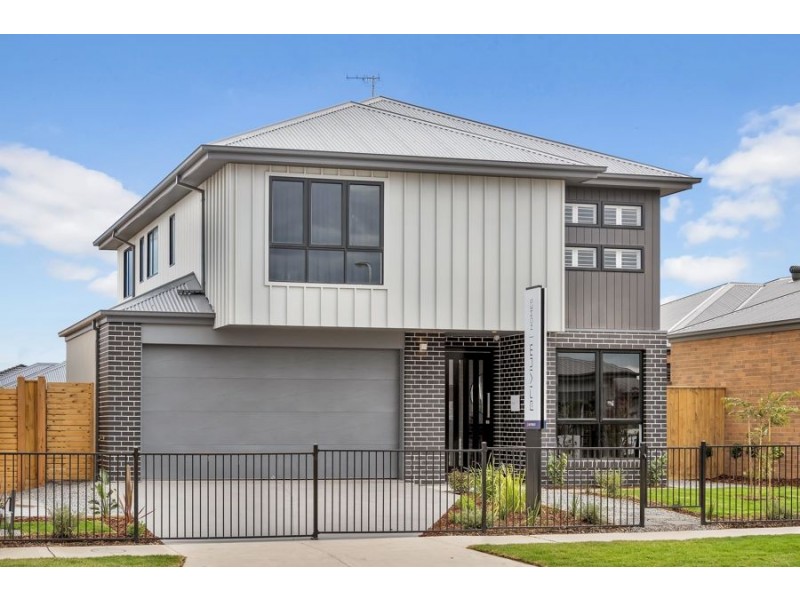 7 Poppy Street, Mickleham VIC 3064