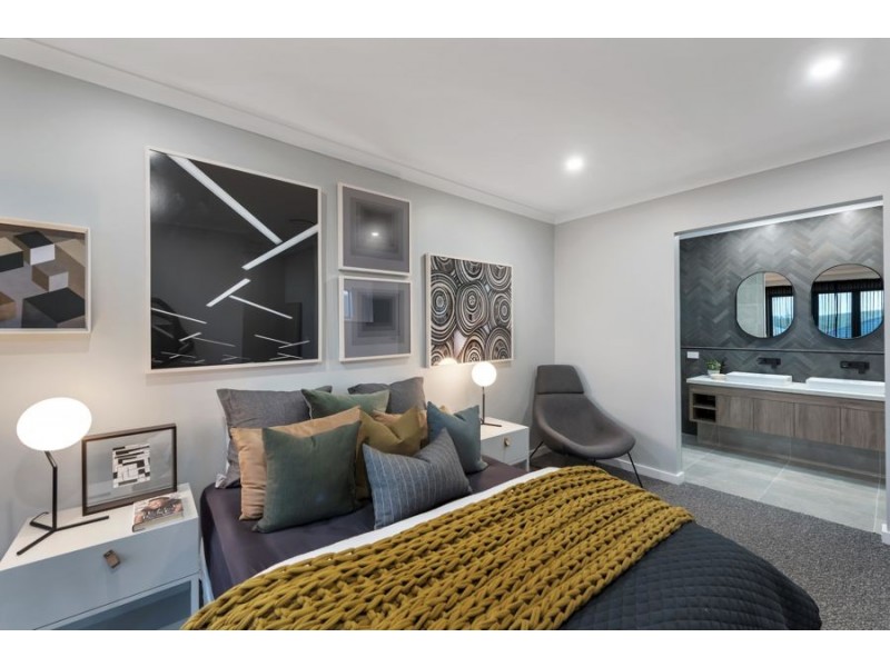 7 Poppy Street, Mickleham VIC 3064