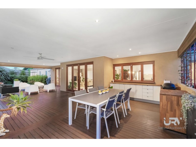 2 Carmelo Court, Hidden Valley VIC 3756