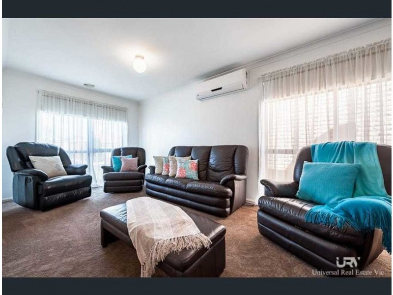 38 Parramatta Walk, Craigieburn VIC 3064