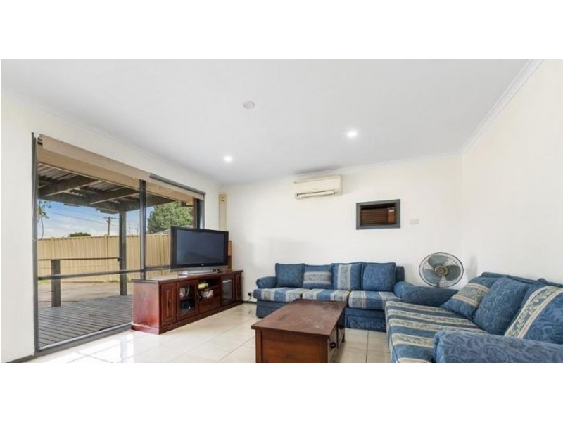 14 Watford Crescent, Craigieburn VIC 3064