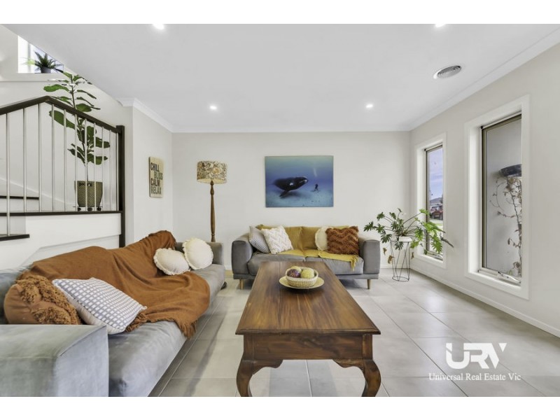 33 Abbey Road, Beveridge VIC 3753