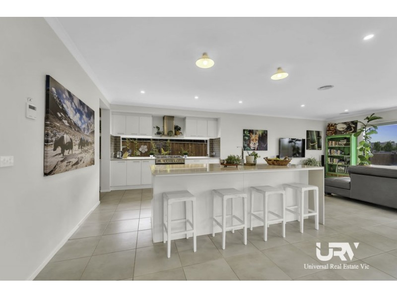 33 Abbey Road, Beveridge VIC 3753