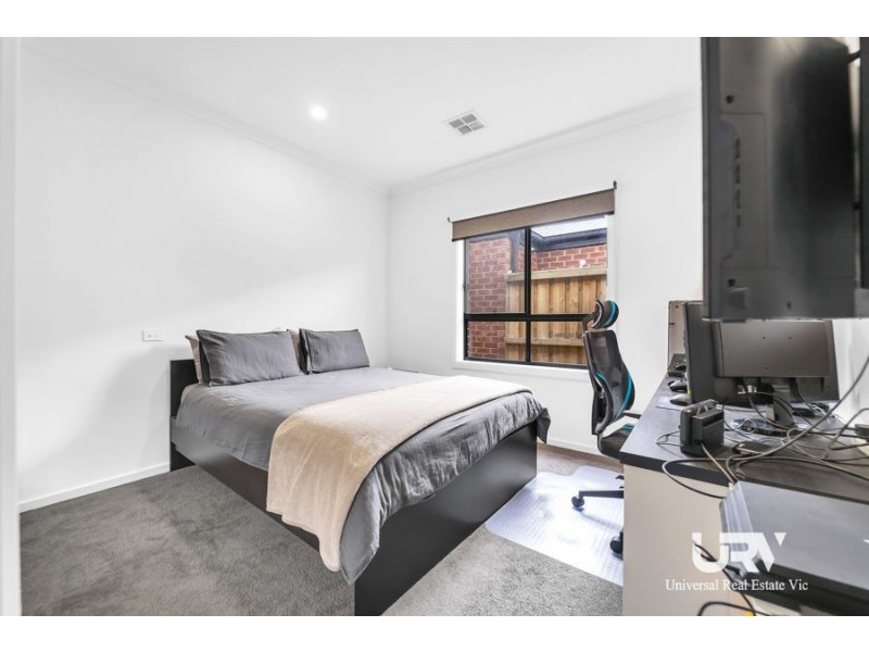 15 Olympic Drive, Donnybrook VIC 3064