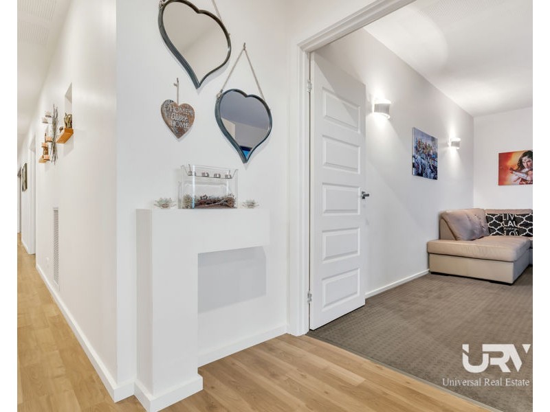 25 Cavallo Crescent, Hidden Valley VIC 3756