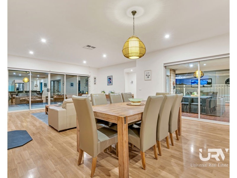 25 Cavallo Crescent, Hidden Valley VIC 3756