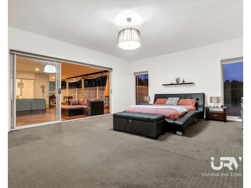 25 Cavallo Crescent, Hidden Valley VIC 3756