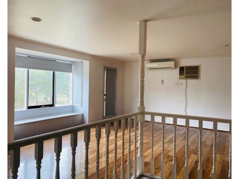 22 Langdon Crescent, Craigieburn VIC 3064