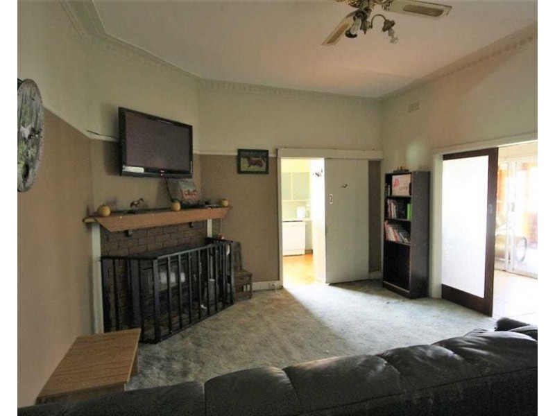 924 Lowe Road, Ballendella VIC 3561