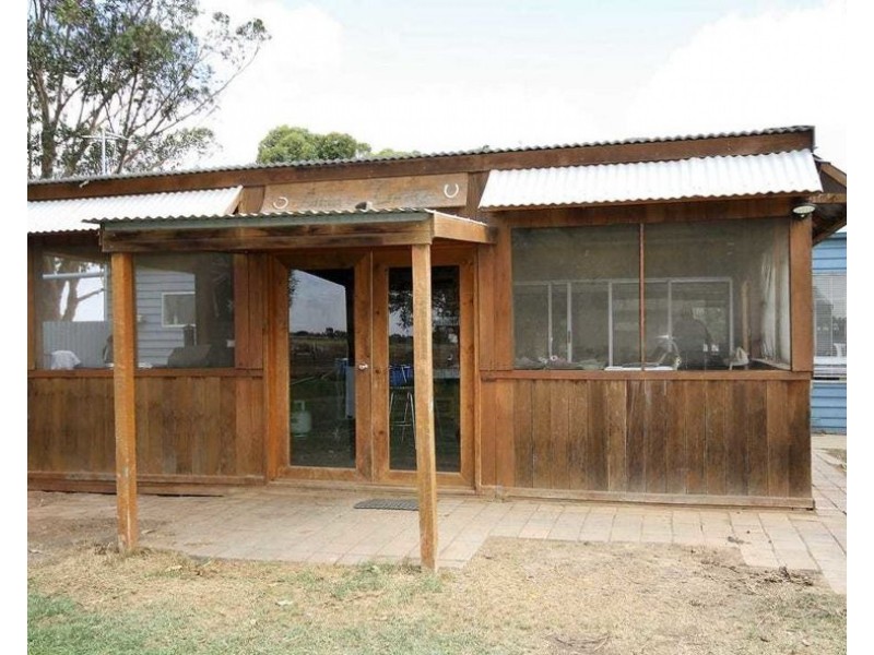 924 Lowe Road, Ballendella VIC 3561