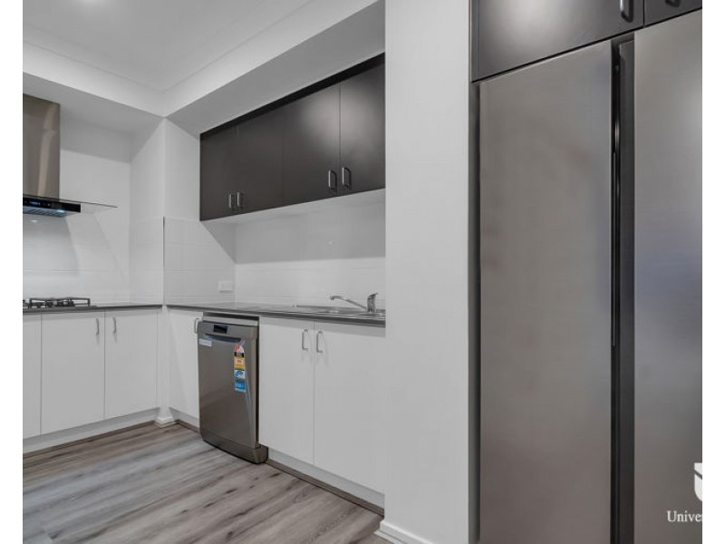 10 Cudgerie Close, Craigieburn VIC 3064