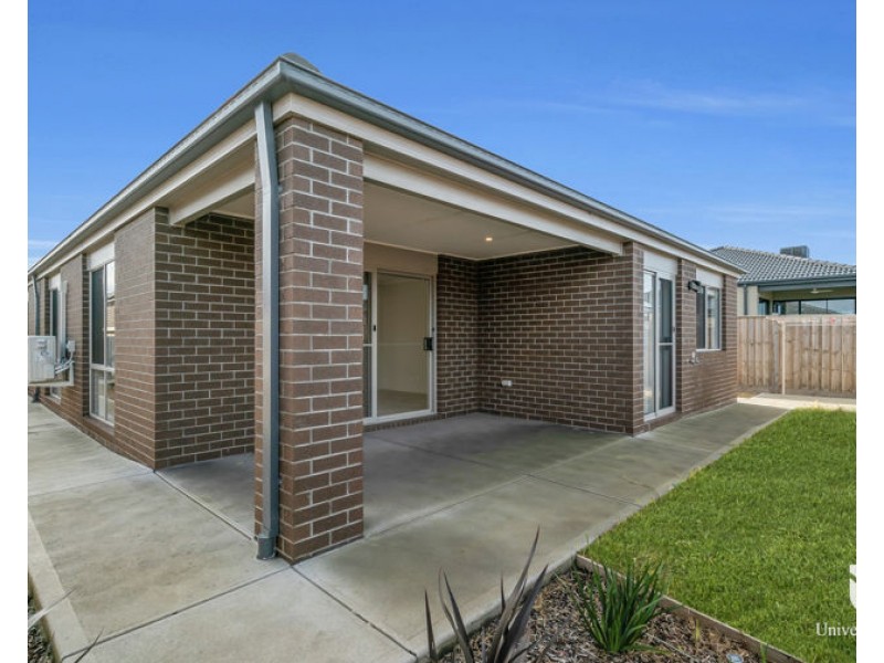 3 Rill Court, Beveridge VIC 3753