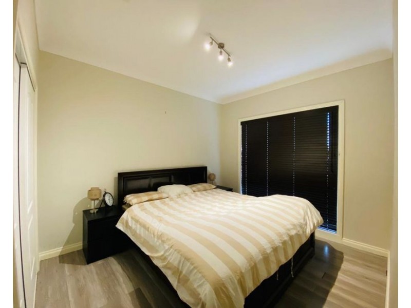 11 Garfield Way, Craigieburn VIC 3064