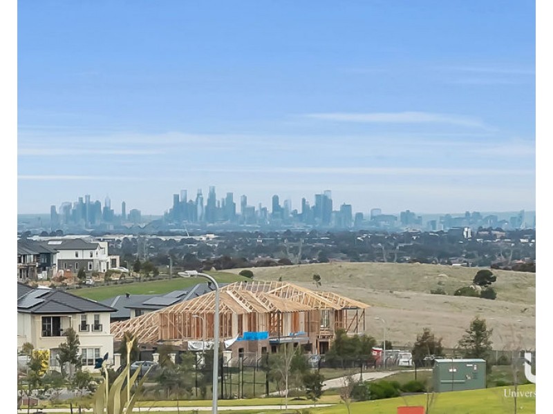 17 Clockwise Street, Greenvale VIC 3059