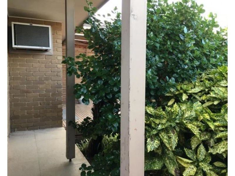 8 Mitford Crescent, Craigieburn VIC 3064