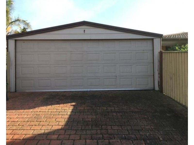 8 Mitford Crescent, Craigieburn VIC 3064