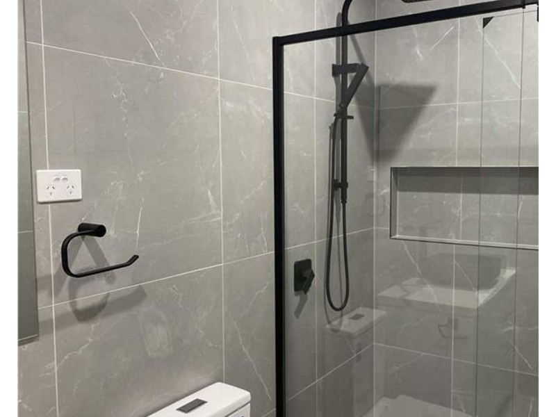 25 Roseneath Wy, Mickleham VIC 3064