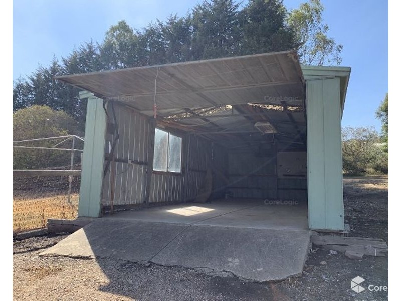 327 Lithgow St, Beveridge VIC 3753
