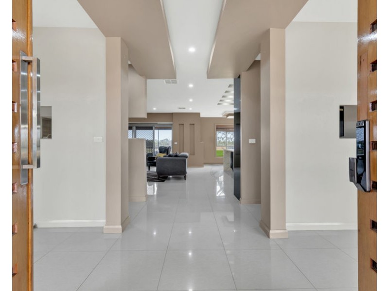 85 Lakeview drive, Mickleham VIC 3064