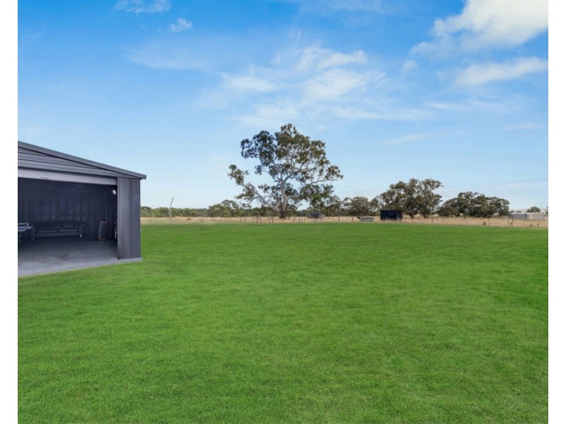 85 Lakeview drive, Mickleham VIC 3064