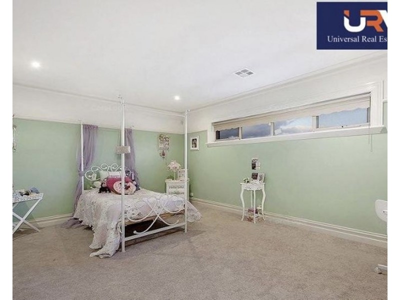 8 Excelsior Heights, Craigieburn VIC 3064