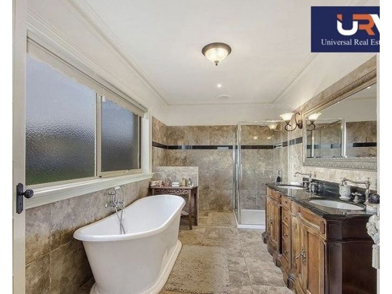 8 Excelsior Heights, Craigieburn VIC 3064
