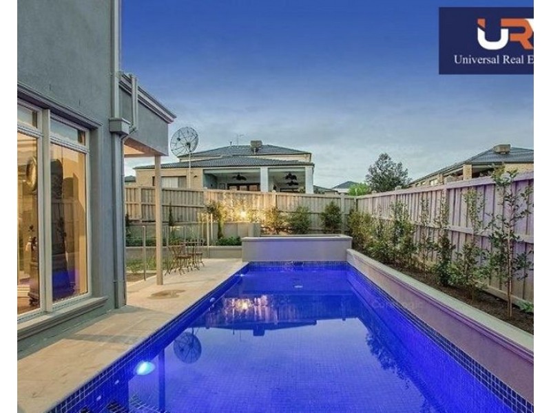 8 Excelsior Heights, Craigieburn VIC 3064