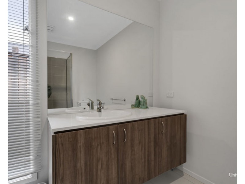 10 Waranga Street, Wallan VIC 3756