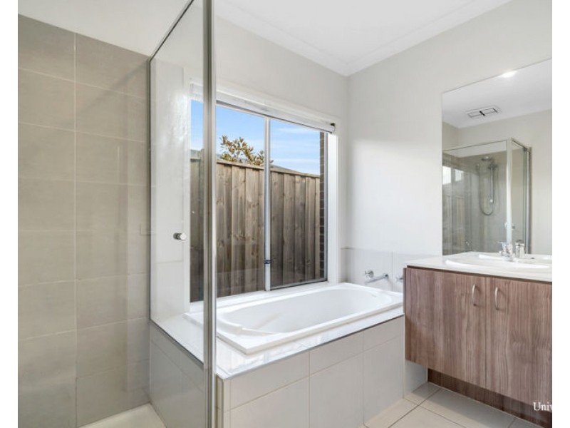 10 Waranga Street, Wallan VIC 3756