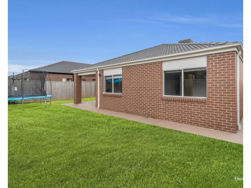 10 Waranga Street, Wallan VIC 3756