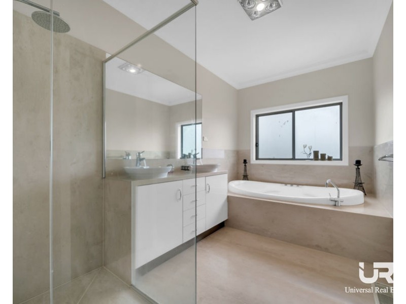 6 Commerce Court, Kilmore VIC 3764