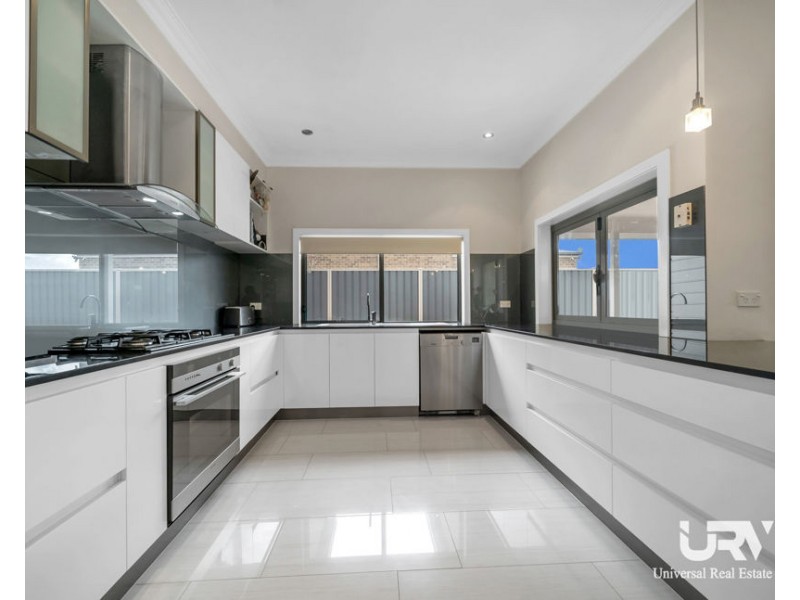 6 Commerce Court, Kilmore VIC 3764