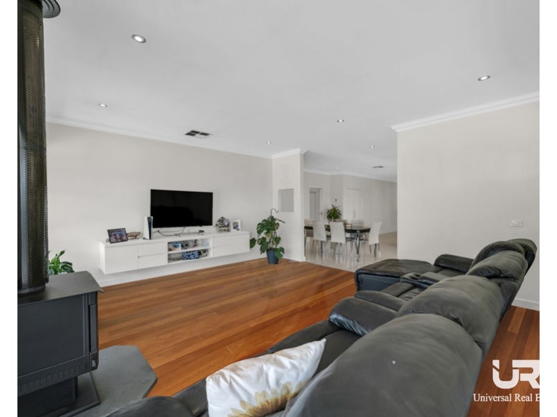 6 Commerce Court, Kilmore VIC 3764