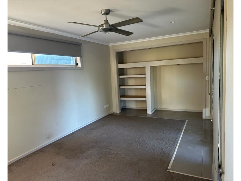 65 Paynes Rd, Kilmore VIC 3764