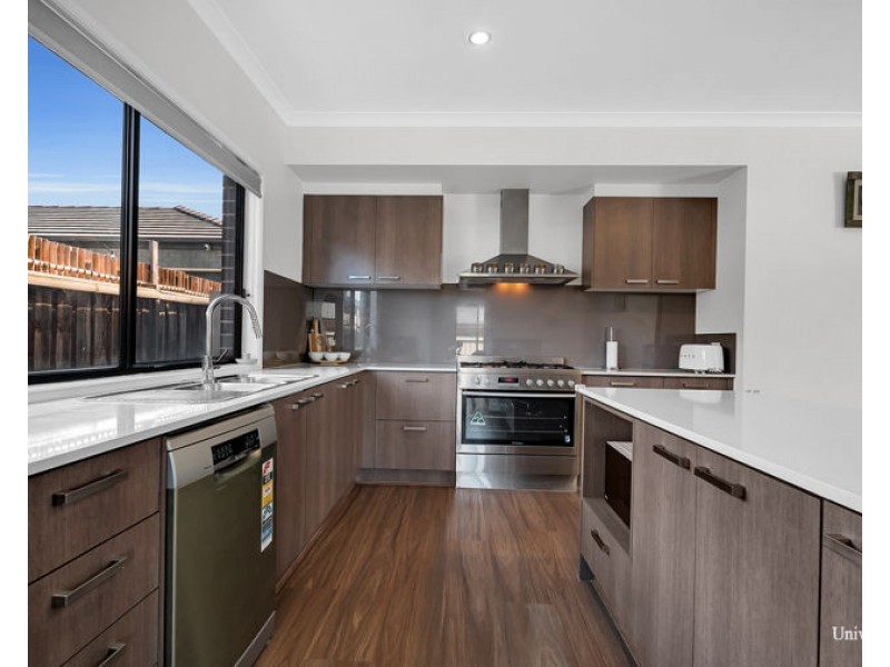4 Moondara Tce, Wallan VIC 3756