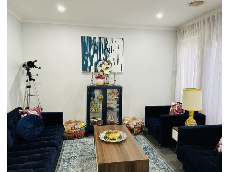 22 Hues Street, Craigieburn VIC 3064