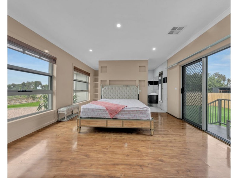 85 Lakeview drive, Mickleham VIC 3064