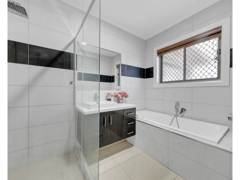 85 Lakeview drive, Mickleham VIC 3064