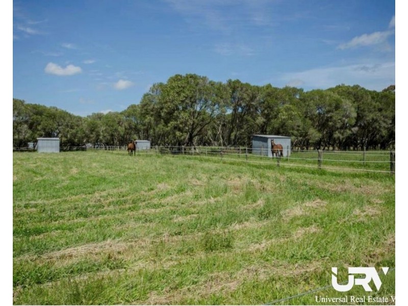 Pakenham South VIC 3810