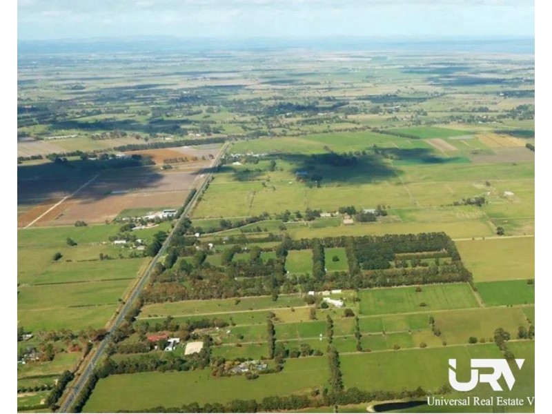 Pakenham South VIC 3810