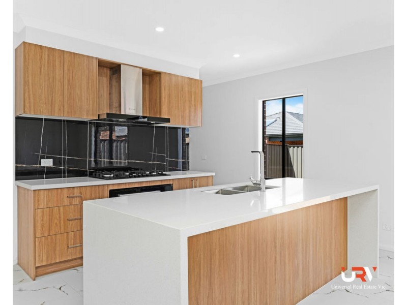 6 Queensborough road, Kalkallo VIC 3064