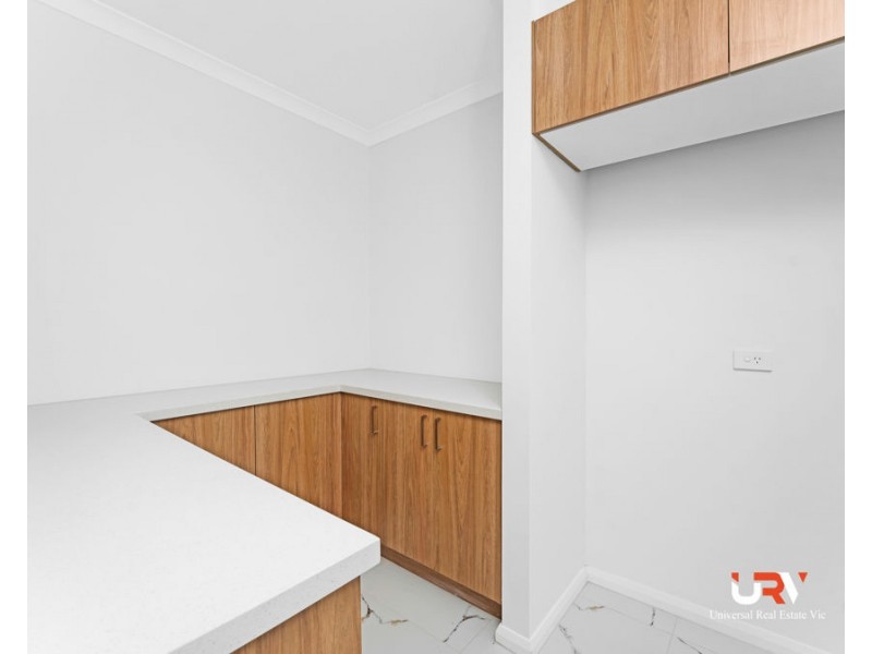 6 Queensborough road, Kalkallo VIC 3064