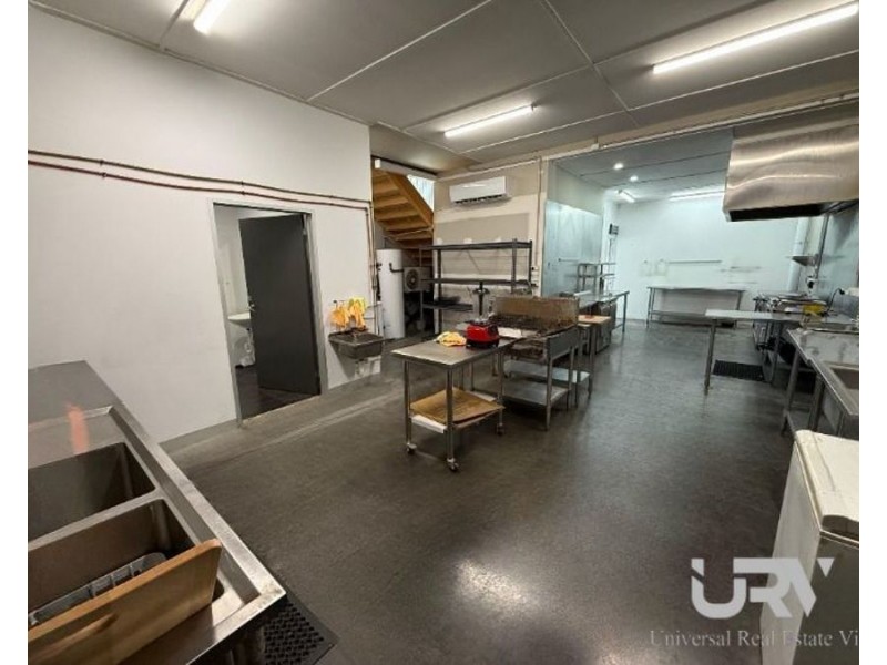 13 PICKETT DRIVE, Altona North VIC 3025