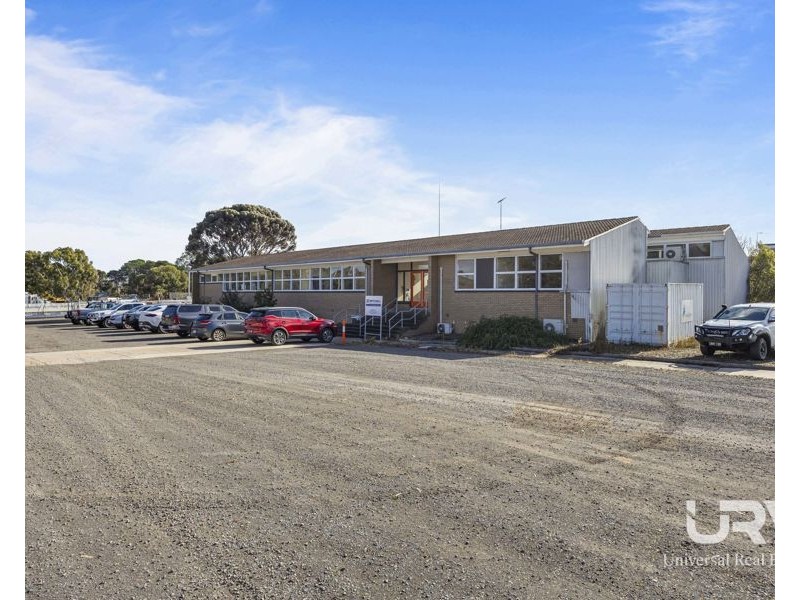 110 Elizabeth St, Ararat VIC 3377