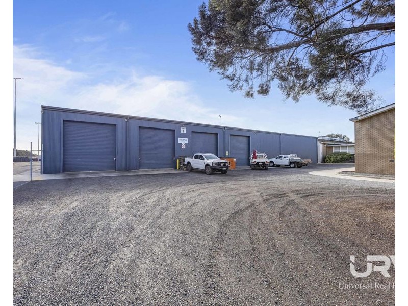 110 Elizabeth St, Ararat VIC 3377
